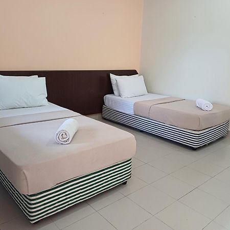 Hotel Lemuni Retreat & Training Centre - Kerling, Selangor Esterno foto