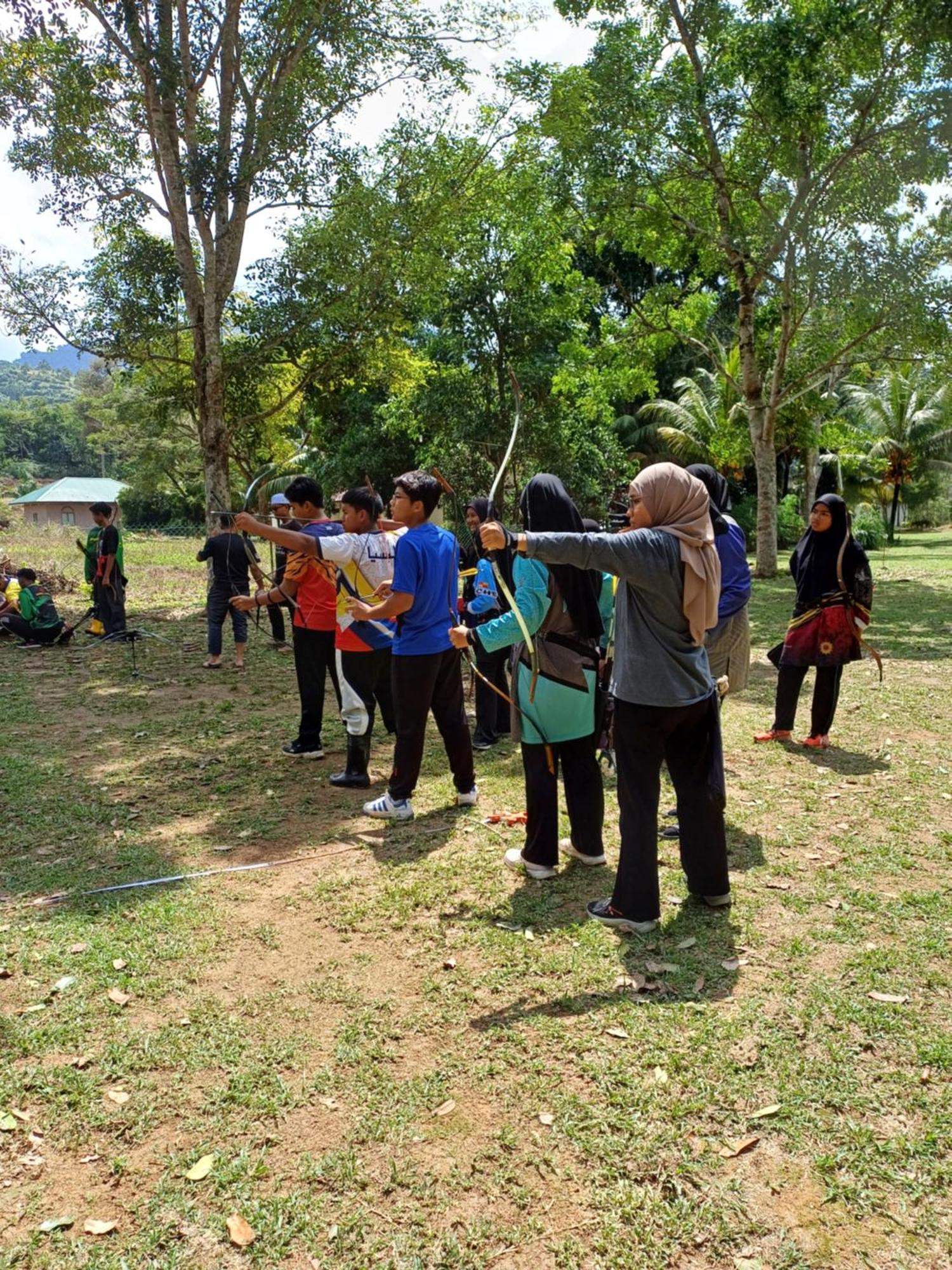 Hotel Lemuni Retreat & Training Centre - Kerling, Selangor Esterno foto