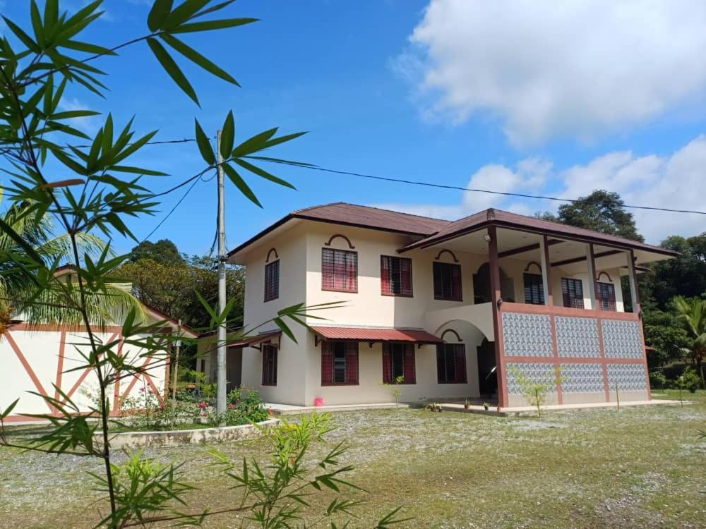 Hotel Lemuni Retreat & Training Centre - Kerling, Selangor Esterno foto