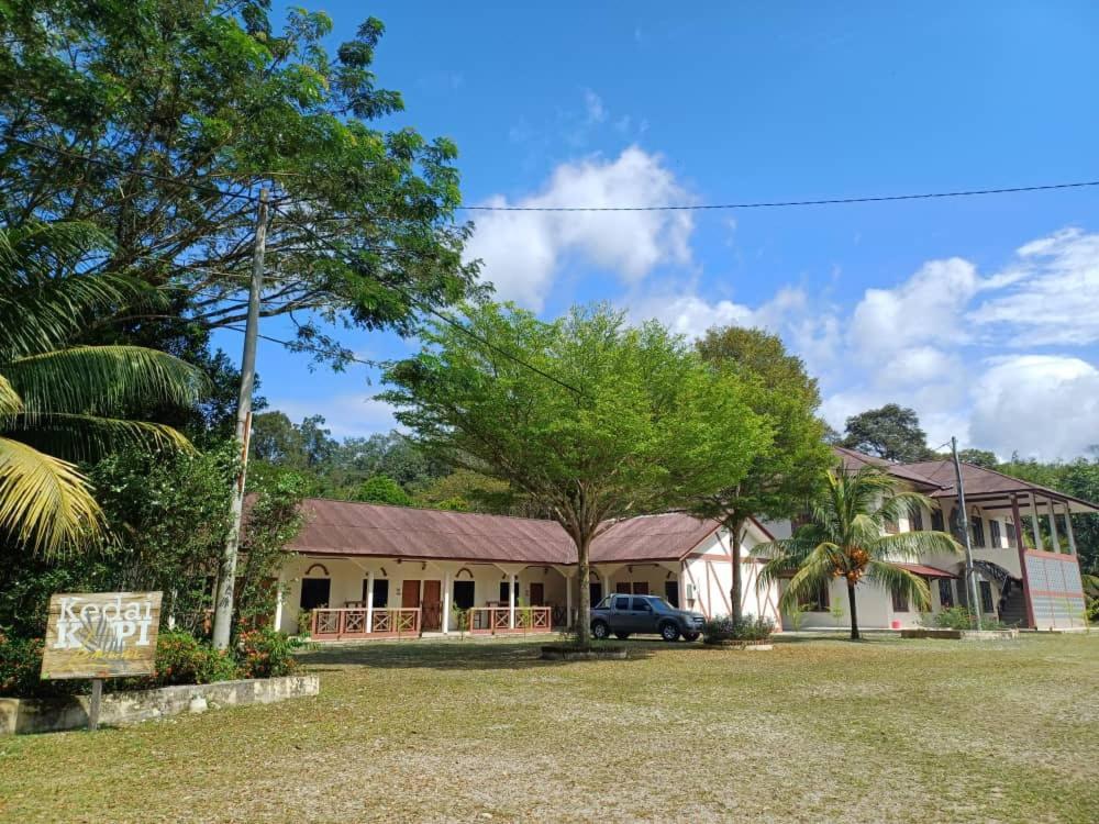 Hotel Lemuni Retreat & Training Centre - Kerling, Selangor Esterno foto