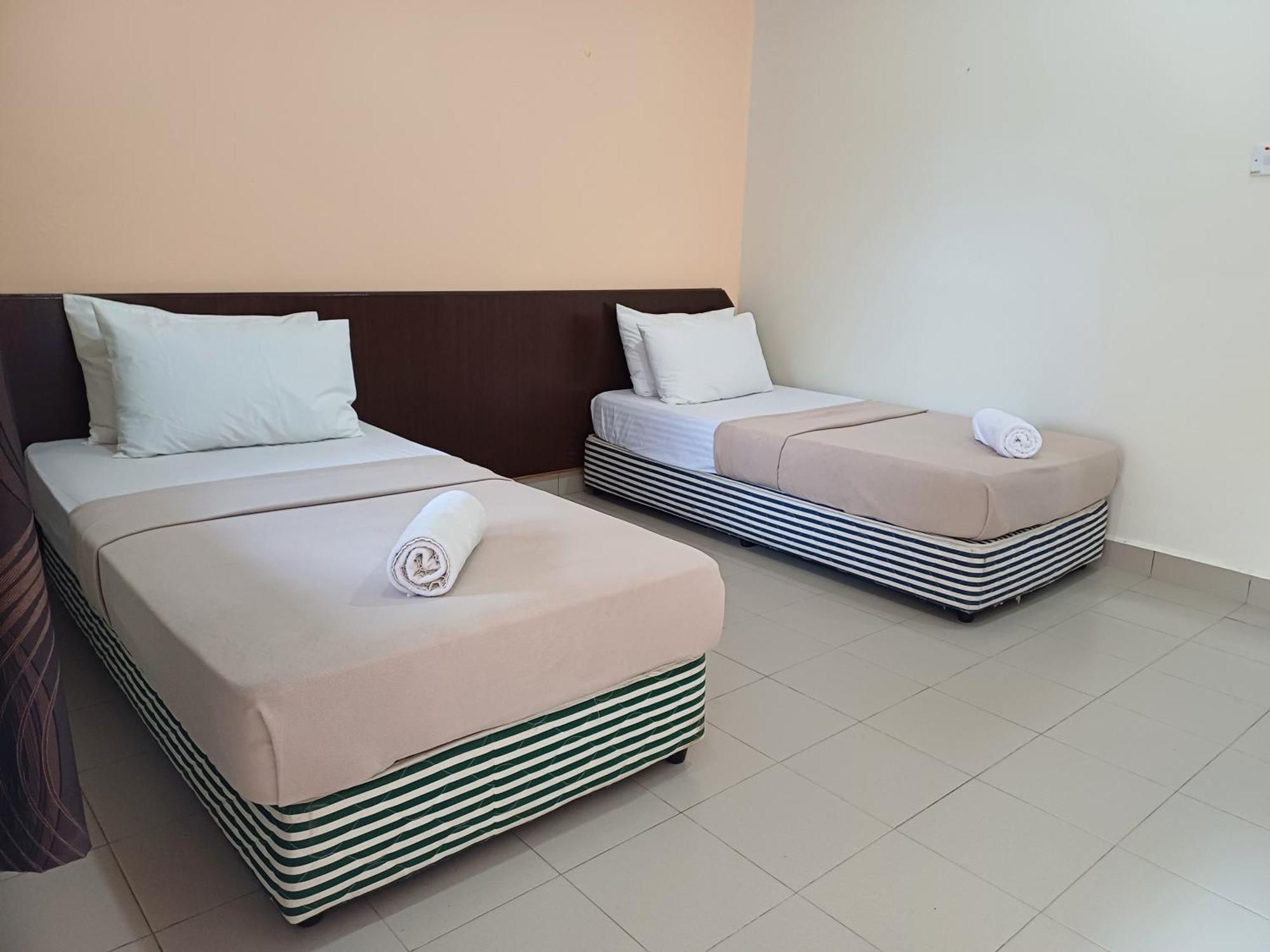 Hotel Lemuni Retreat & Training Centre - Kerling, Selangor Esterno foto
